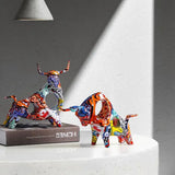 Bull Statue Resin Graffiti Bull Statue Full Color Minimalistic Bull Decor Figurine Creative Abstract Bull Sculpture Accessories